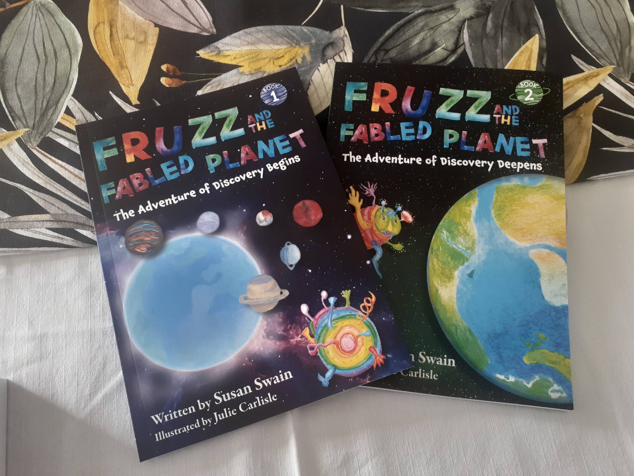 Biowise living Fruzz and the Fabel Planet